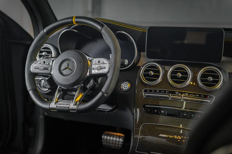Mercedes GLC63 12
