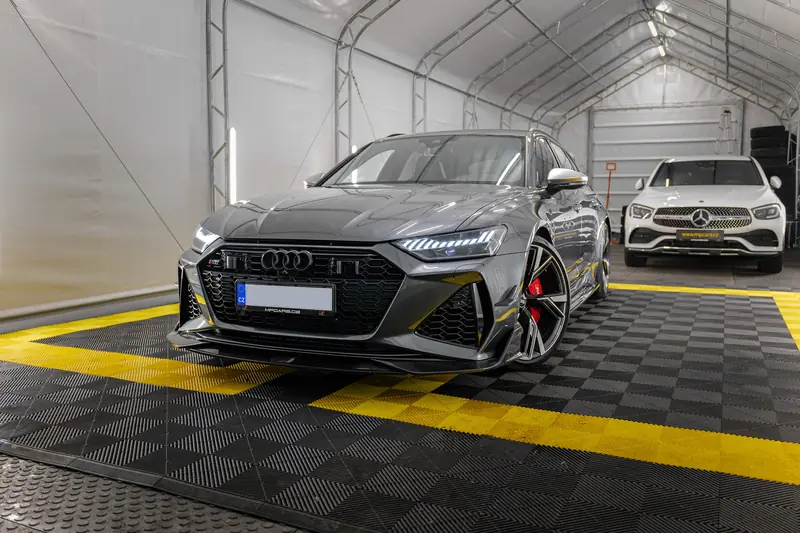 Audi RS6 2